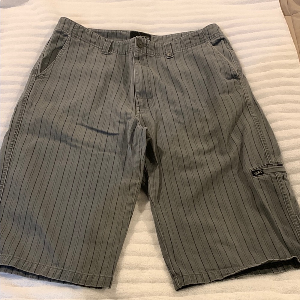 Vans Gray Cargo Shorts with Pinstripes​​​​​